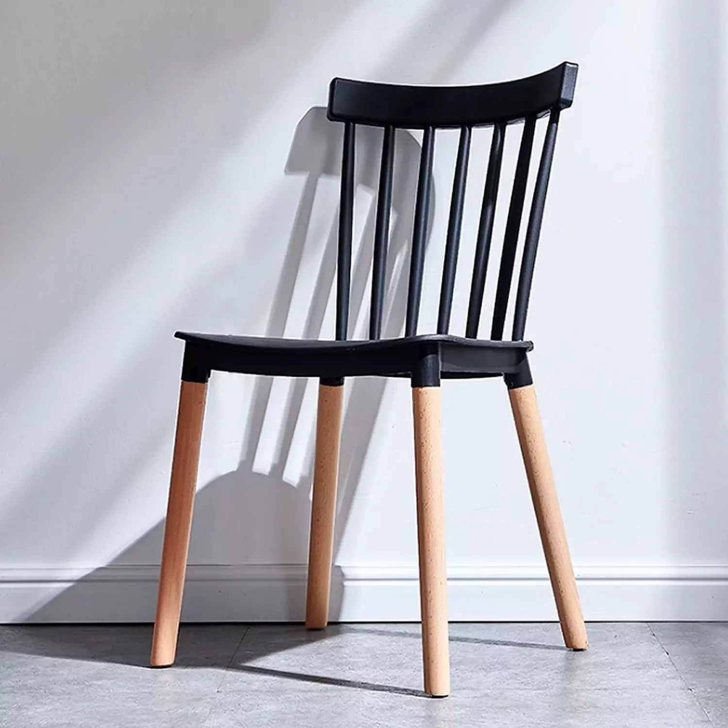 emporio-tiffanny_sillas-de-comedor_silla-windsor-negro_1